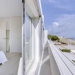 YupiHome Son Serra First Line Villa