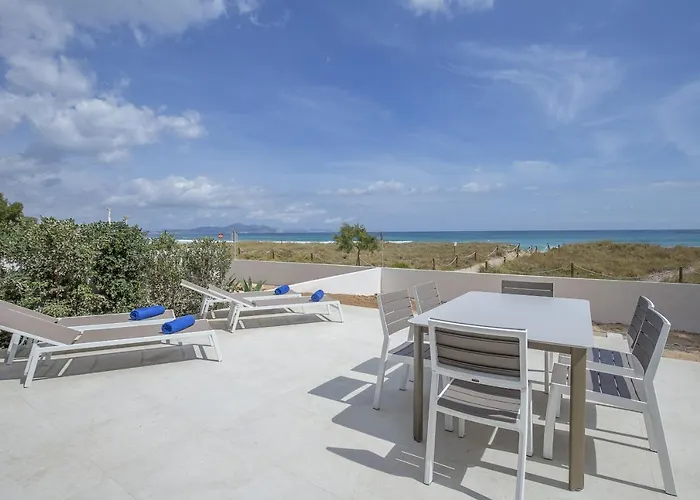 YupiHome Son Serra First Line Villa